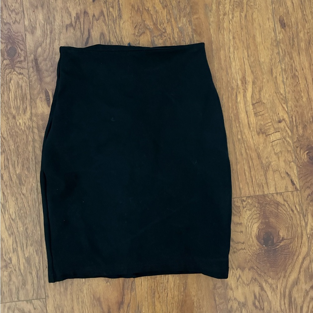 Solemio Black Pencil Skirt